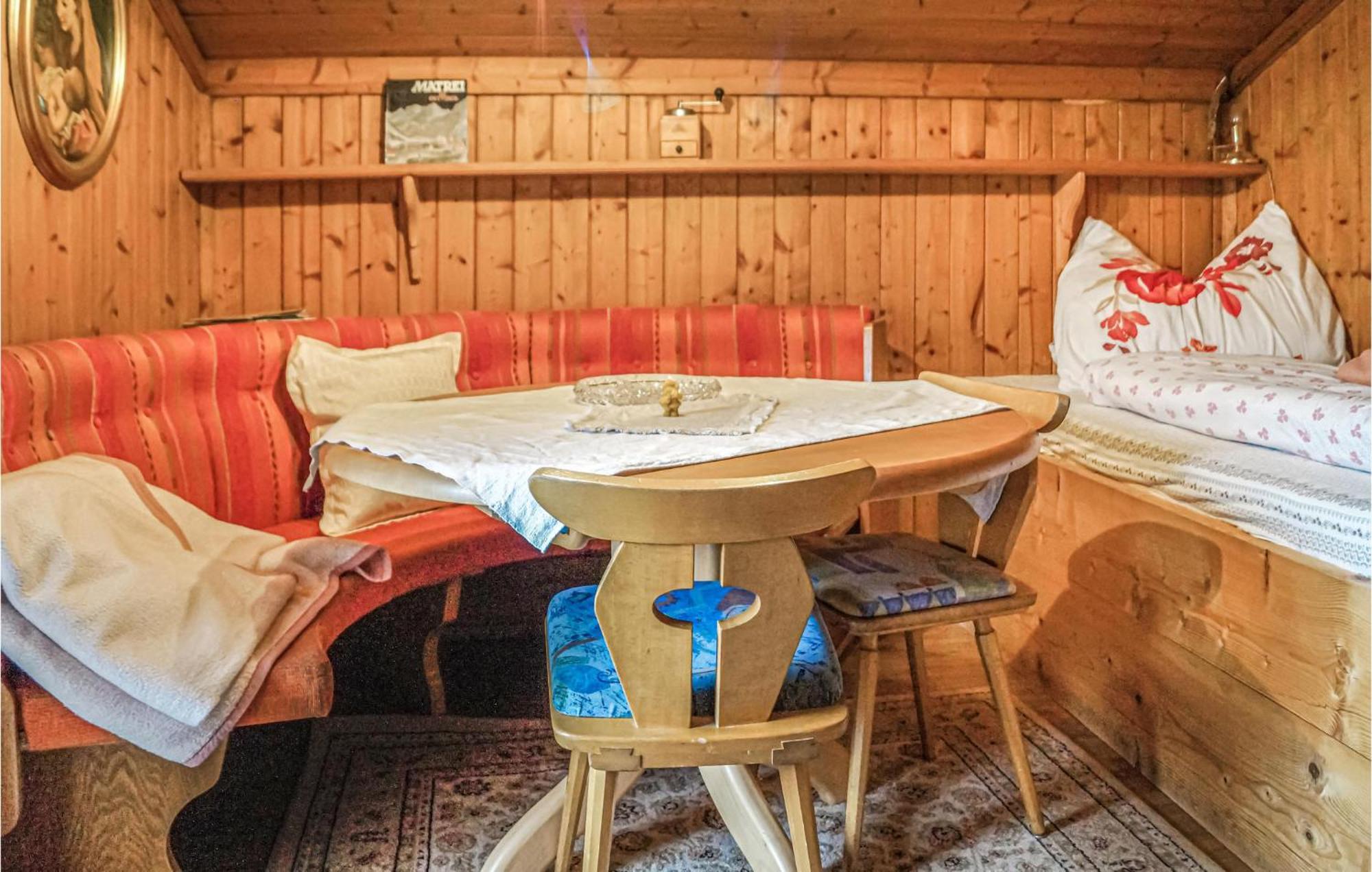 1 Bedroom Cozy Apartment In Hinterburg Extérieur photo